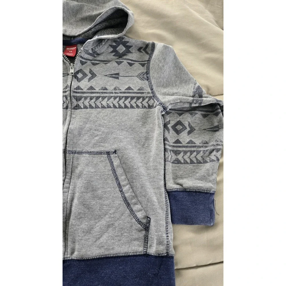 Arizona Jeans Boys Hoodie Size 8 Gray Aztec Zip Up Jacket Southwestern